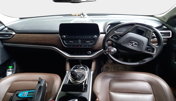 2020 Tata Harrier XZ PLUS 2.0L, Diesel, Manual, 1,24,098 km, interior