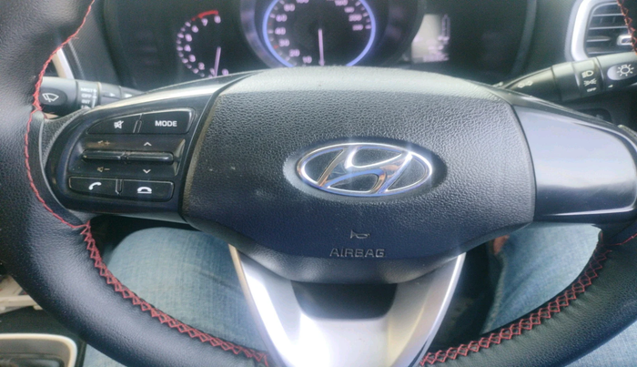 2021 Hyundai VENUE S 1.2, Petrol, Manual, 33,682 km, interior