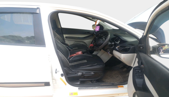 2024 Tata TIGOR XZ CNG, Petrol, Manual, 25,184 km, interior