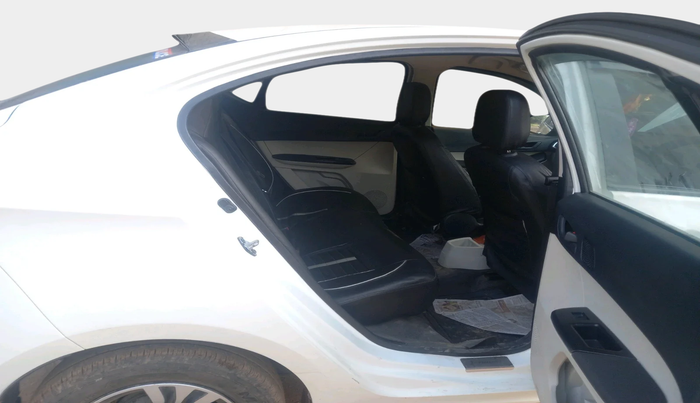 2024 Tata TIGOR XZ CNG, Petrol, Manual, 25,184 km, interior