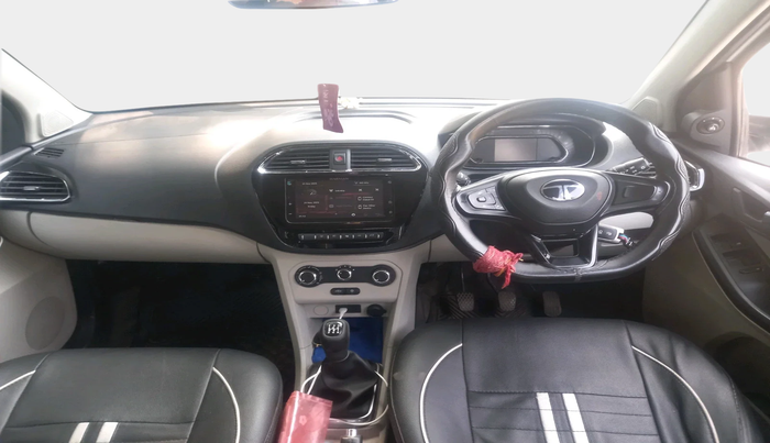 2024 Tata TIGOR XZ CNG, Petrol, Manual, 25,184 km, interior