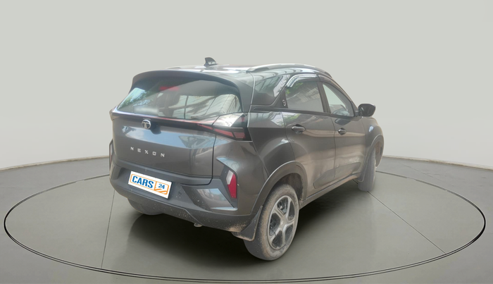 2024 Tata NEXON PURE SUNROOF 1.5 DIESEL, Diesel, Manual, 30,990 km, exterior