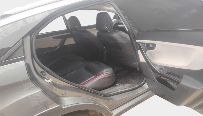 2024 Tata NEXON PURE SUNROOF 1.5 DIESEL, Diesel, Manual, 30,990 km, interior