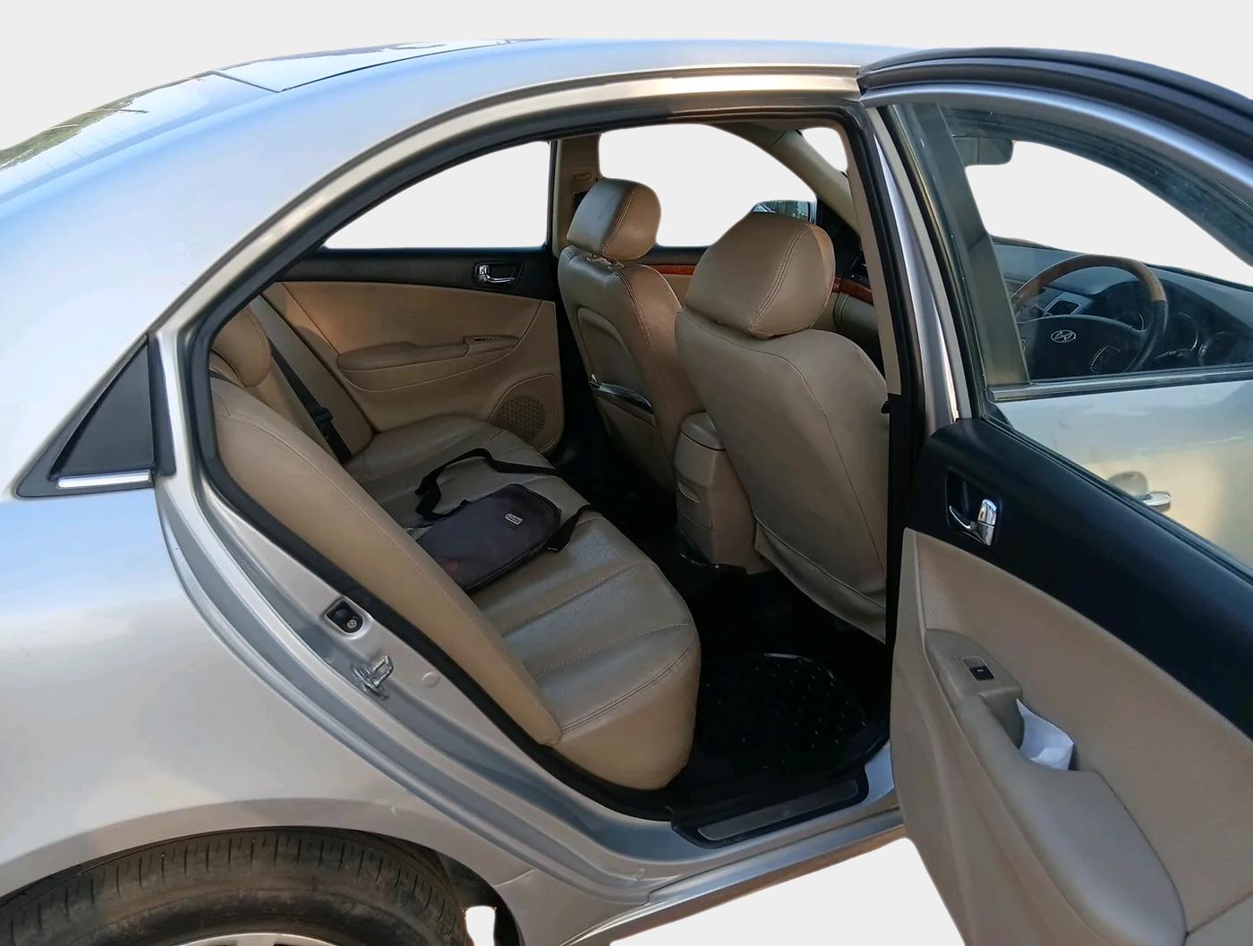 2011 Hyundai Sonata Transform 2.0 CRDI MT, Diesel, Manual, 1,56,425 km, interior