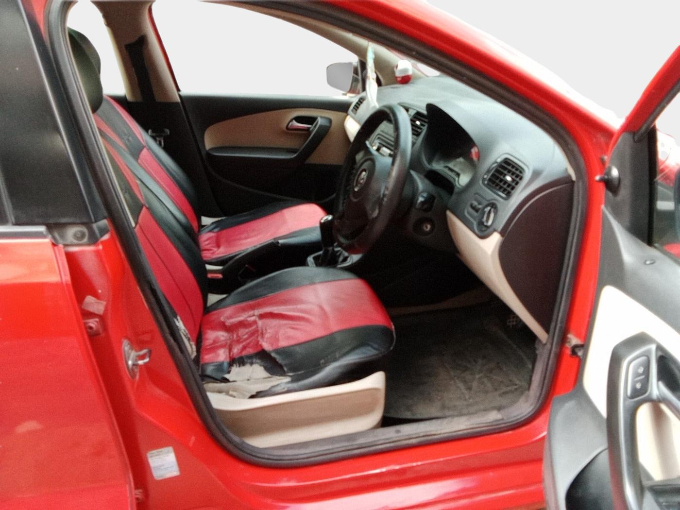 2010 Volkswagen Polo TRENDLINE 1.2L PETROL, Petrol, Manual, 1,03,362 km, interior