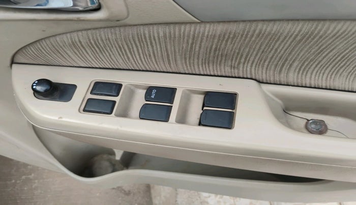 2012 Maruti Ertiga VDI, Diesel, Manual, 2,83,398 km, interior