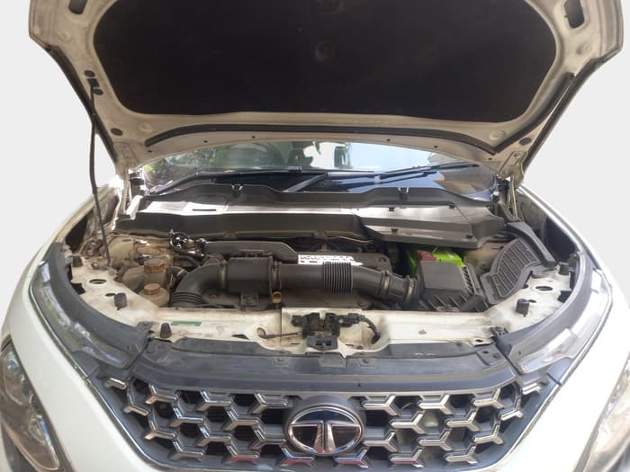 2021 Tata Safari XT PLUS, Diesel, Manual, 86,772 km, exterior