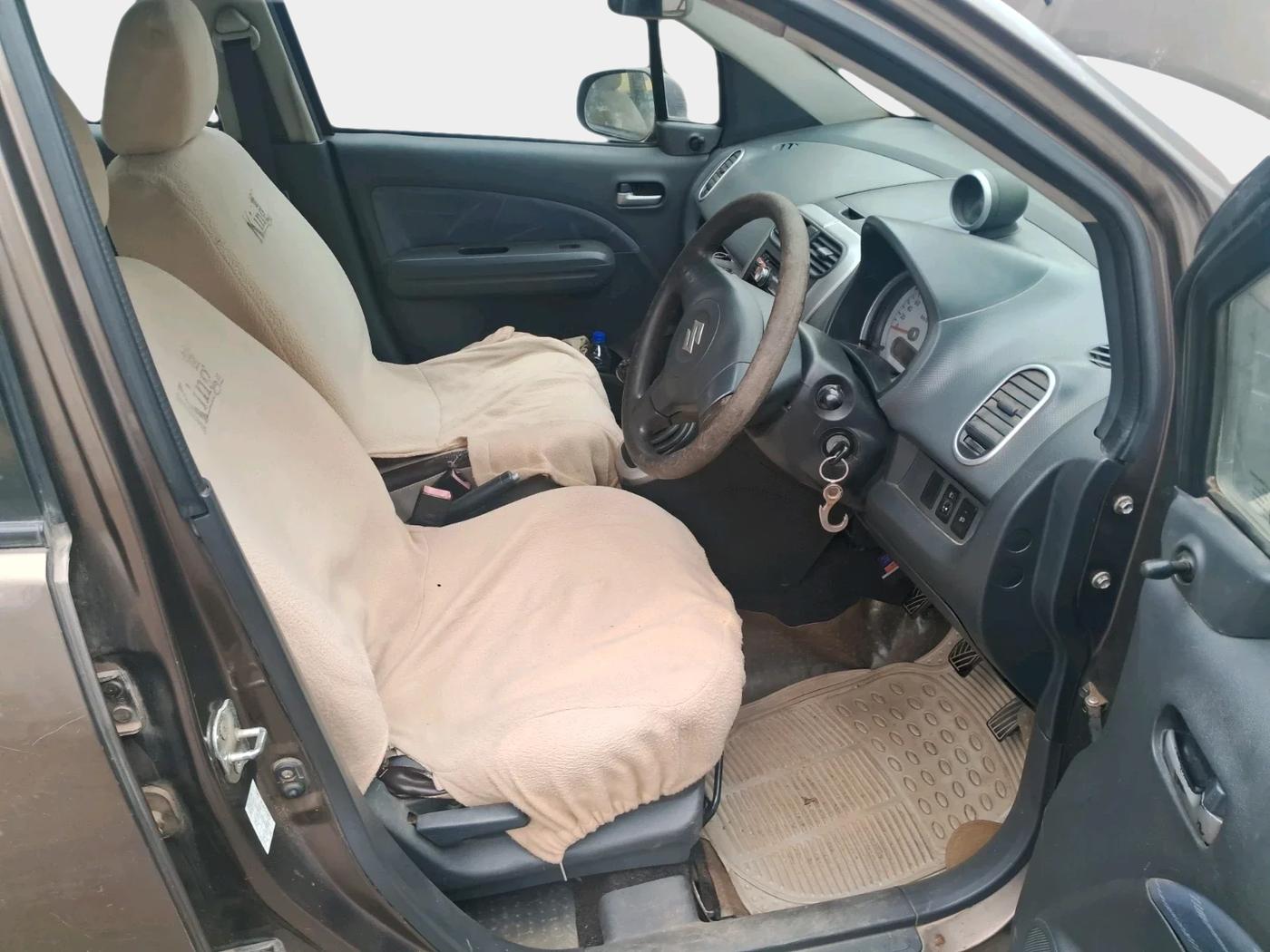 2011 Maruti Ritz VDI, Diesel, Manual, 1,18,861 km, interior