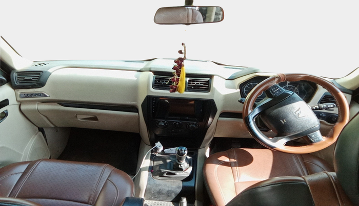 2022 Mahindra SCORPIO CLASSIC S 7STR, Diesel, Manual, 33,950 km, interior