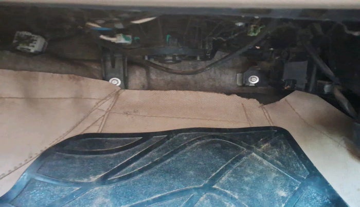 2017 Hyundai Eon ERA +, Petrol, Manual, 87,658 km, interior