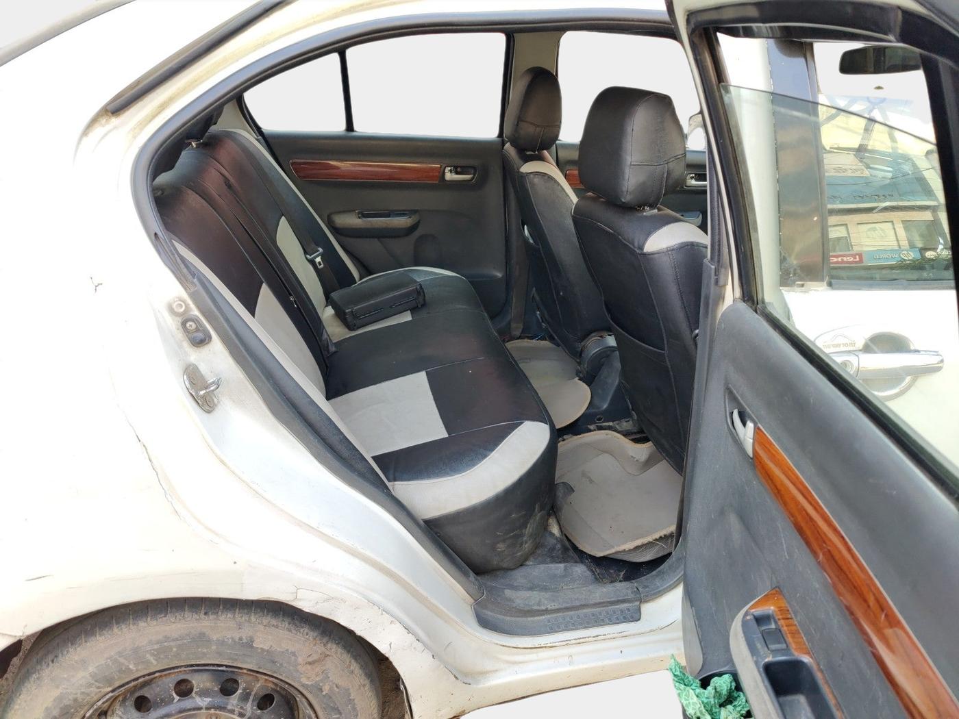 2011 Maruti Swift Dzire VDI, Diesel, Manual, 1,38,120 km, interior