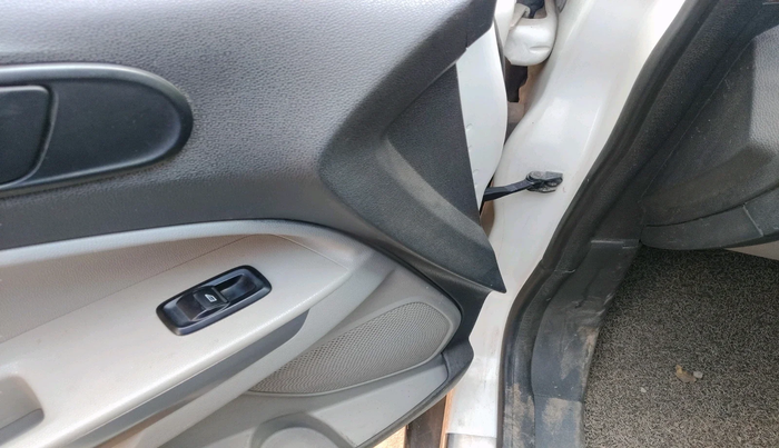 2013 Ford Ecosport TREND 1.5L DIESEL, Diesel, Manual, 1,28,855 km, interior