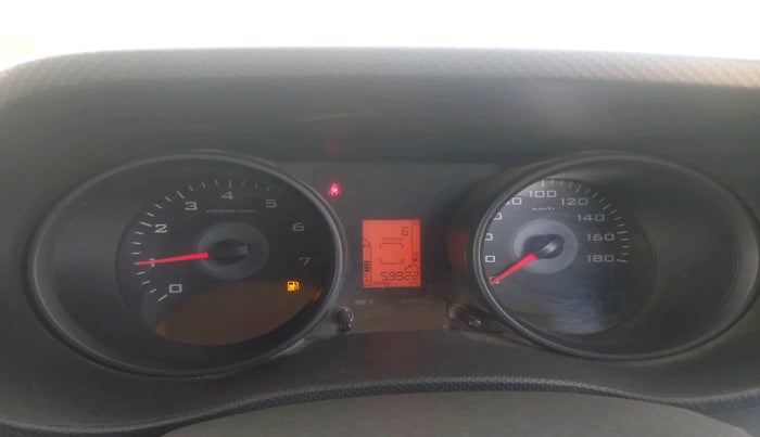 2017 Mahindra TUV300 T4, Diesel, Manual, 59,922 km, interior