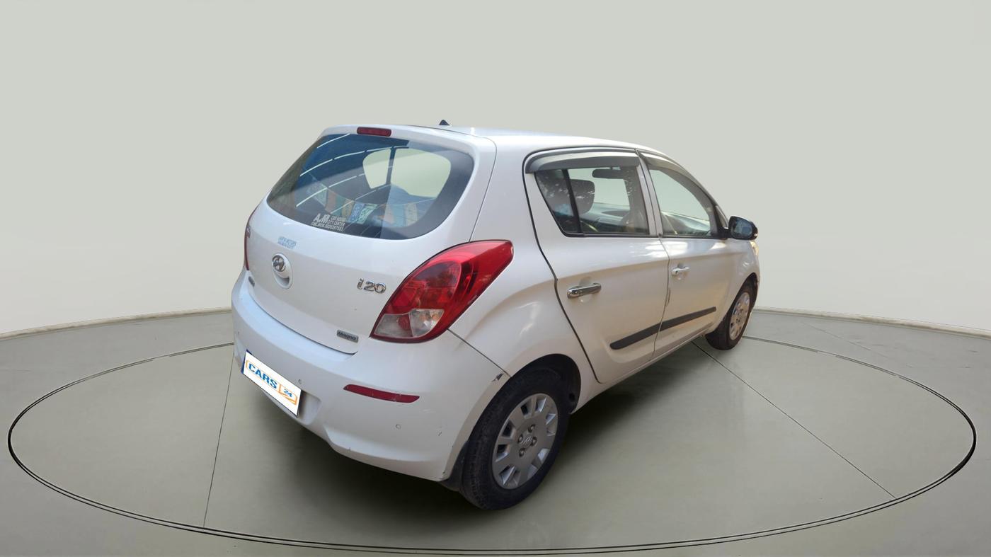 2014 Hyundai Elite i20 MAGNA 1.4 CRDI, Diesel, Manual, 1,21,744 km, exterior