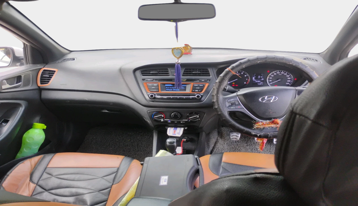 2017 Hyundai i20 Active 1.2 S, Petrol, Manual, 73,351 km, interior