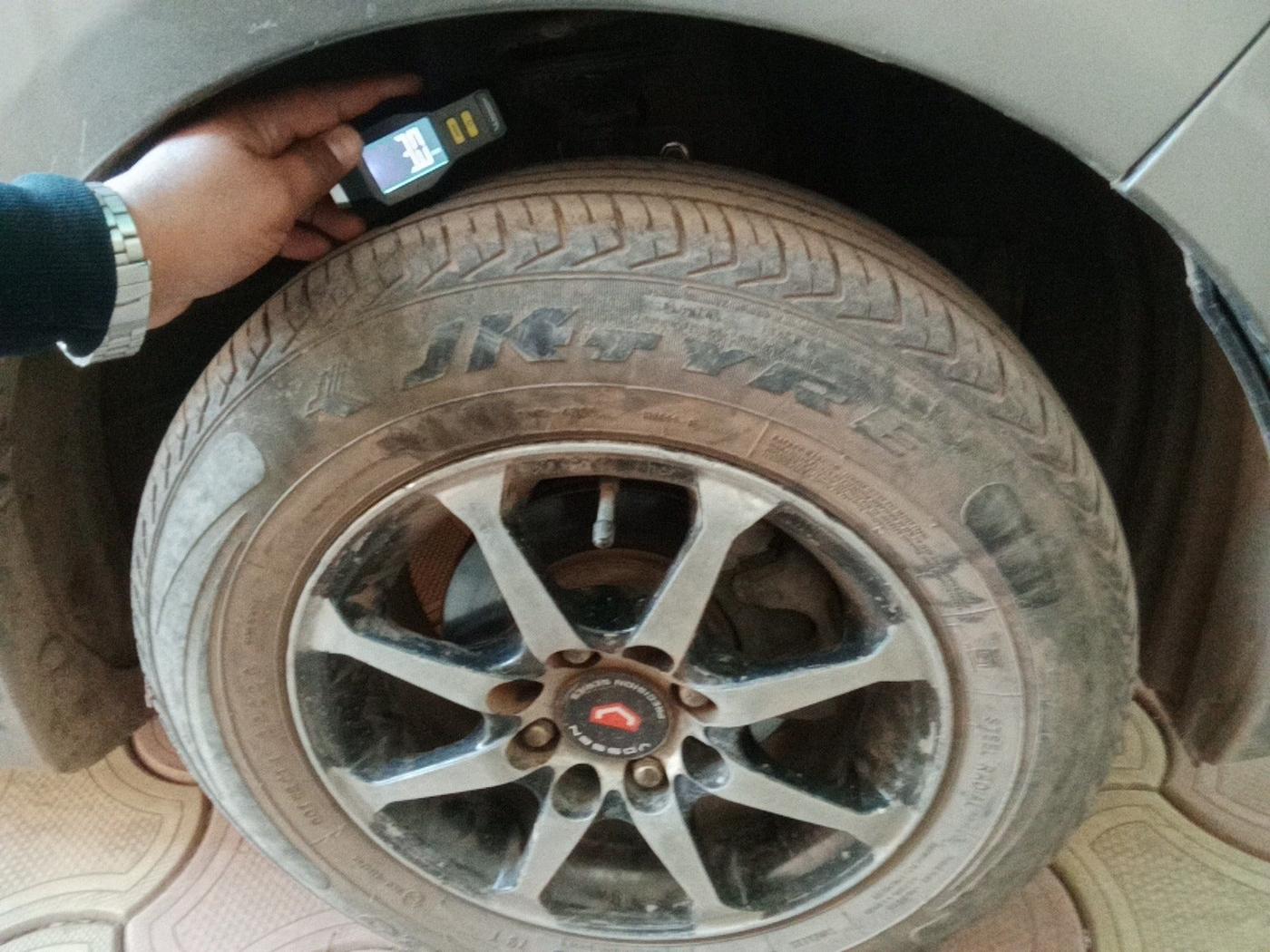 2020 Maruti New Wagon-R LXI CNG 1.0, Petrol, Manual, 86,011 km, tyre