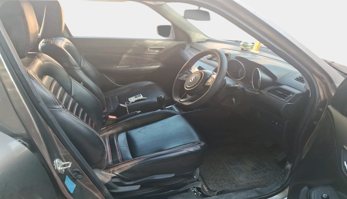 2023 Maruti Swift VXI, Petrol, Manual, 12,617 km, interior