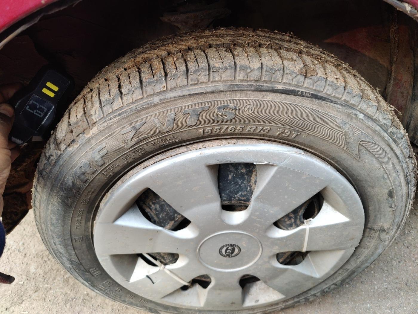 2010 Maruti Wagon R 1.0 VXI, Petrol, Manual, 96,295 km, tyre