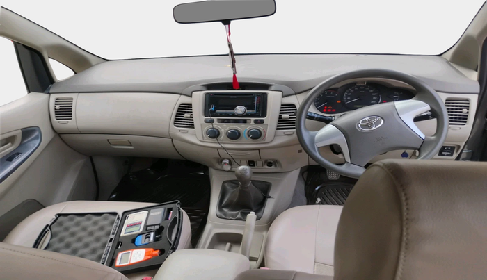 2012 Toyota Innova GX 2.5 7 STR, Diesel, Manual, 79,794 km, interior