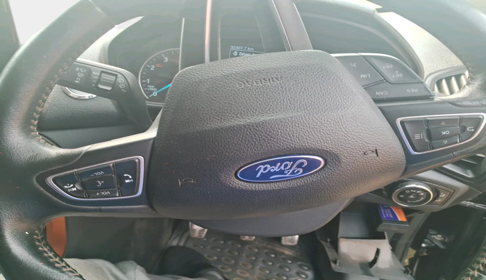 2020 Ford Ecosport TITANIUM 1.5 SPORTS(SUNROOF) PETROL, Petrol, Manual, 32,307 km, interior