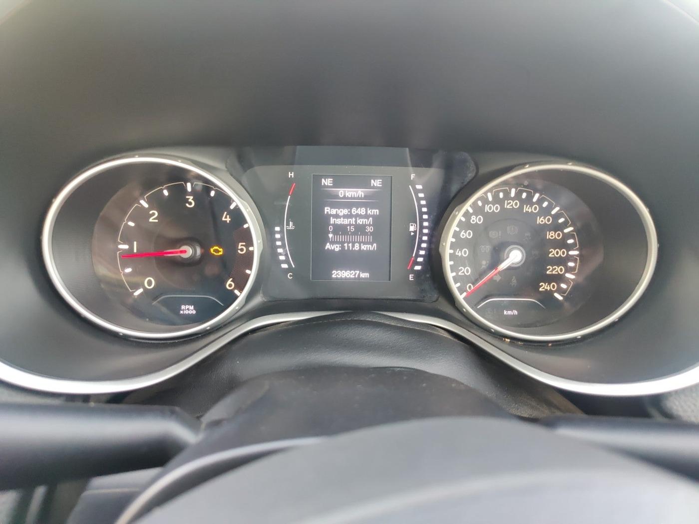 2018 Jeep Compass LIMITED 2.0 DIESEL, Diesel, Manual, 2,39,627 km, interior
