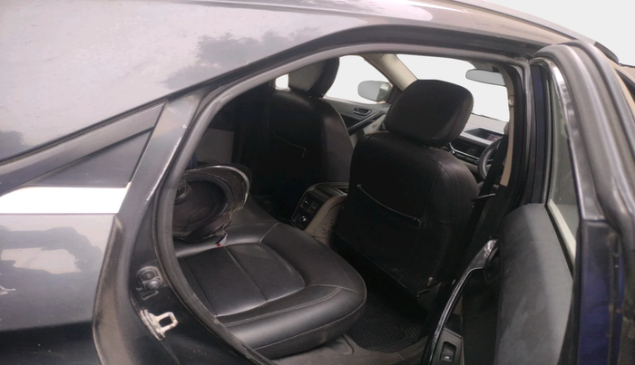 2018 Tata NEXON XT DIESEL, Diesel, Manual, 71,649 km, interior