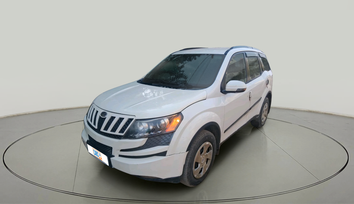 2015 Mahindra XUV500 W6, Diesel, Manual, 1,18,281 km, exterior