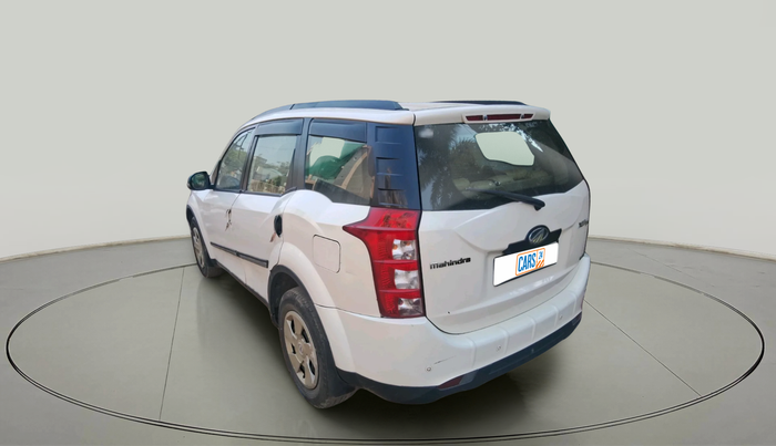 2015 Mahindra XUV500 W6, Diesel, Manual, 1,18,281 km, exterior