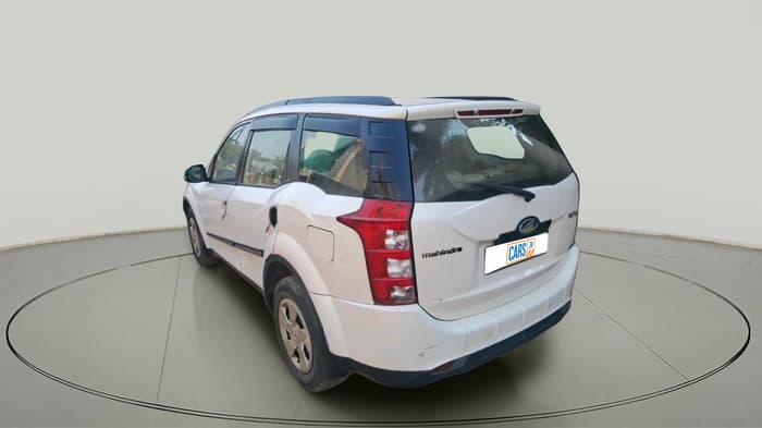 2015 Mahindra XUV500 W6, Diesel, Manual, 1,19,500 km, exterior