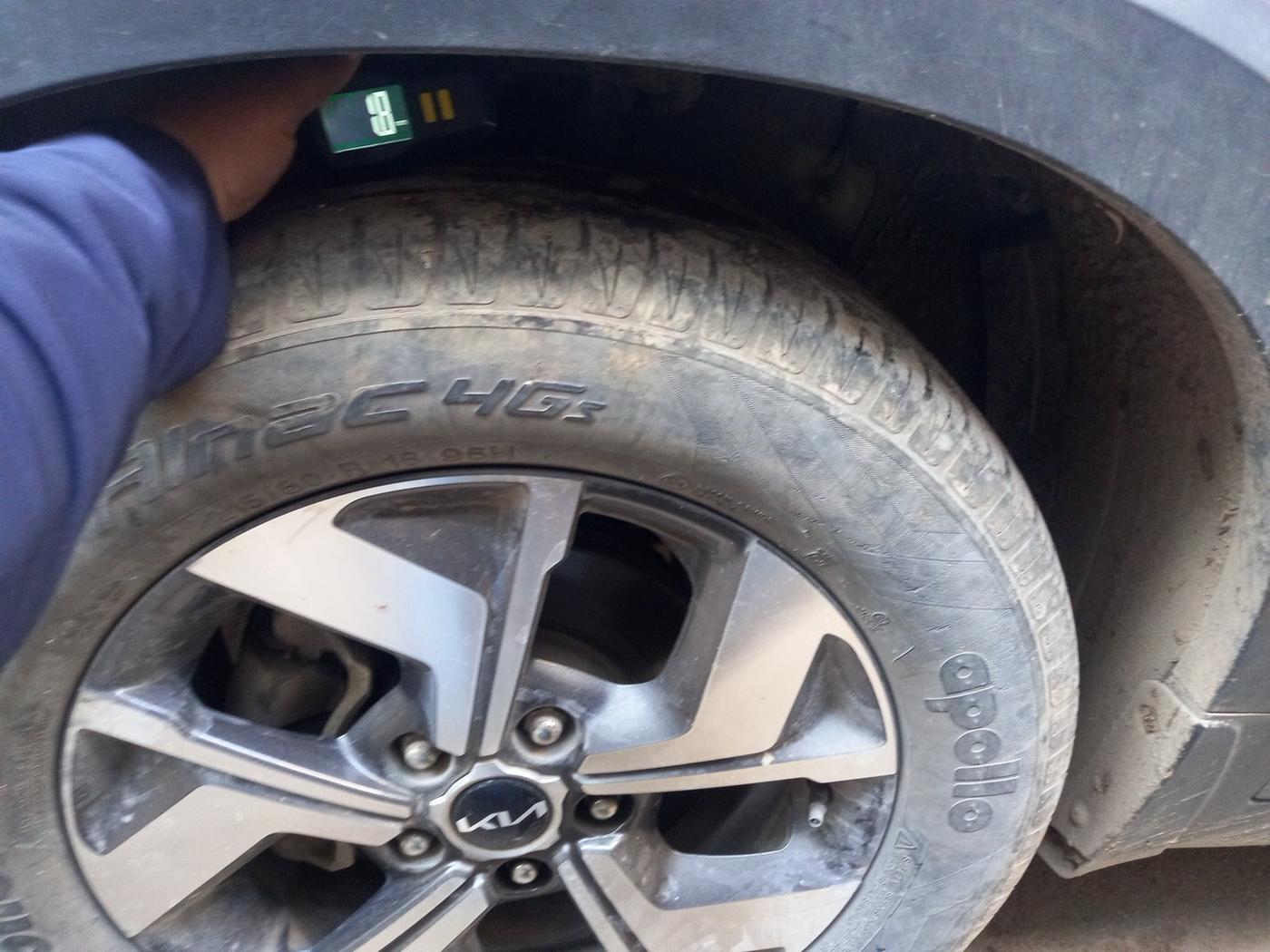 2022 KIA SONET HTX 1.5, Diesel, Manual, 55,039 km, tyre