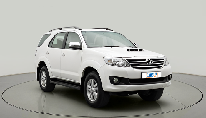 2014 Toyota Fortuner 3.0 4X2 AT, Diesel, Automatic, 79,235 km, exterior