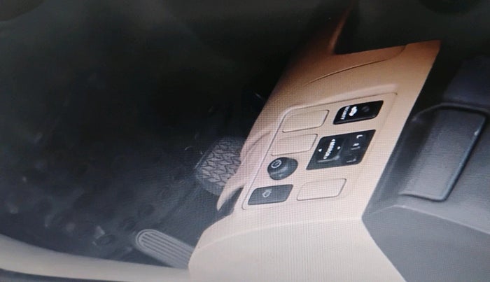 2014 Toyota Fortuner 3.0 4X2 AT, Diesel, Automatic, 79,235 km, interior