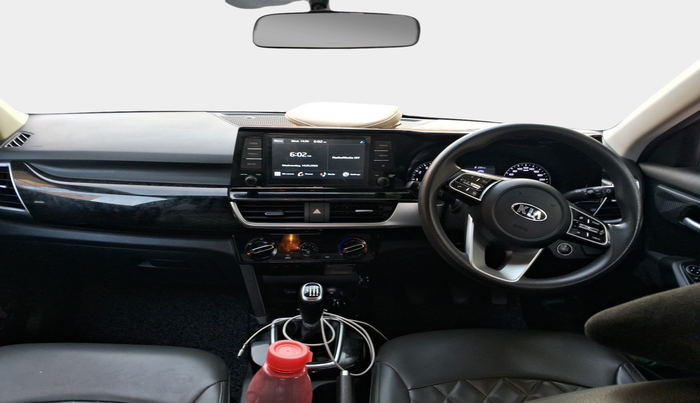 2020 KIA SELTOS HTK PLUS 1.5, Petrol, Manual, 63,873 km, interior