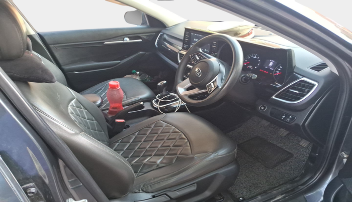 2020 KIA SELTOS HTK PLUS 1.5, Petrol, Manual, 63,873 km, interior