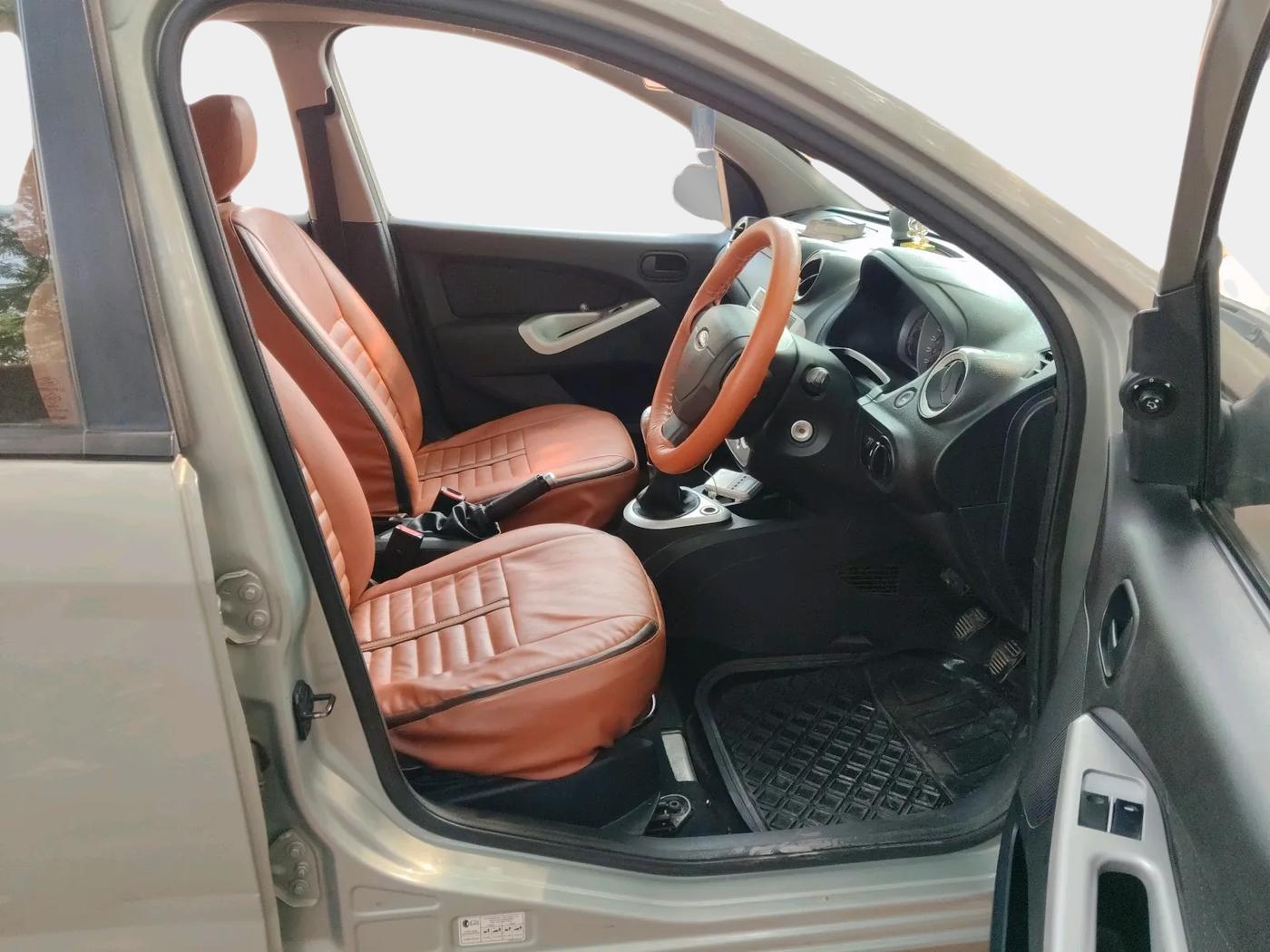 2014 Ford Figo ZXI 1.2 PETROL, Petrol, Manual, 31,229 km, interior
