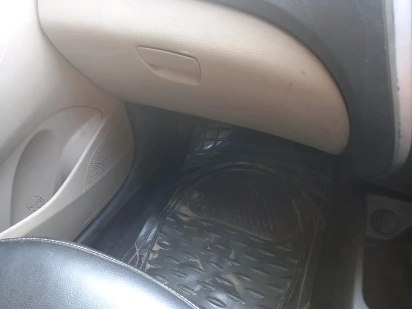 2014 Hyundai Eon ERA +, Petrol, Manual, 41,023 km, interior