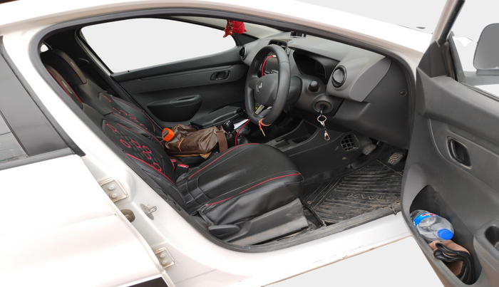 2015 Renault Kwid RXT 0.8, Petrol, Manual, 79,223 km, interior