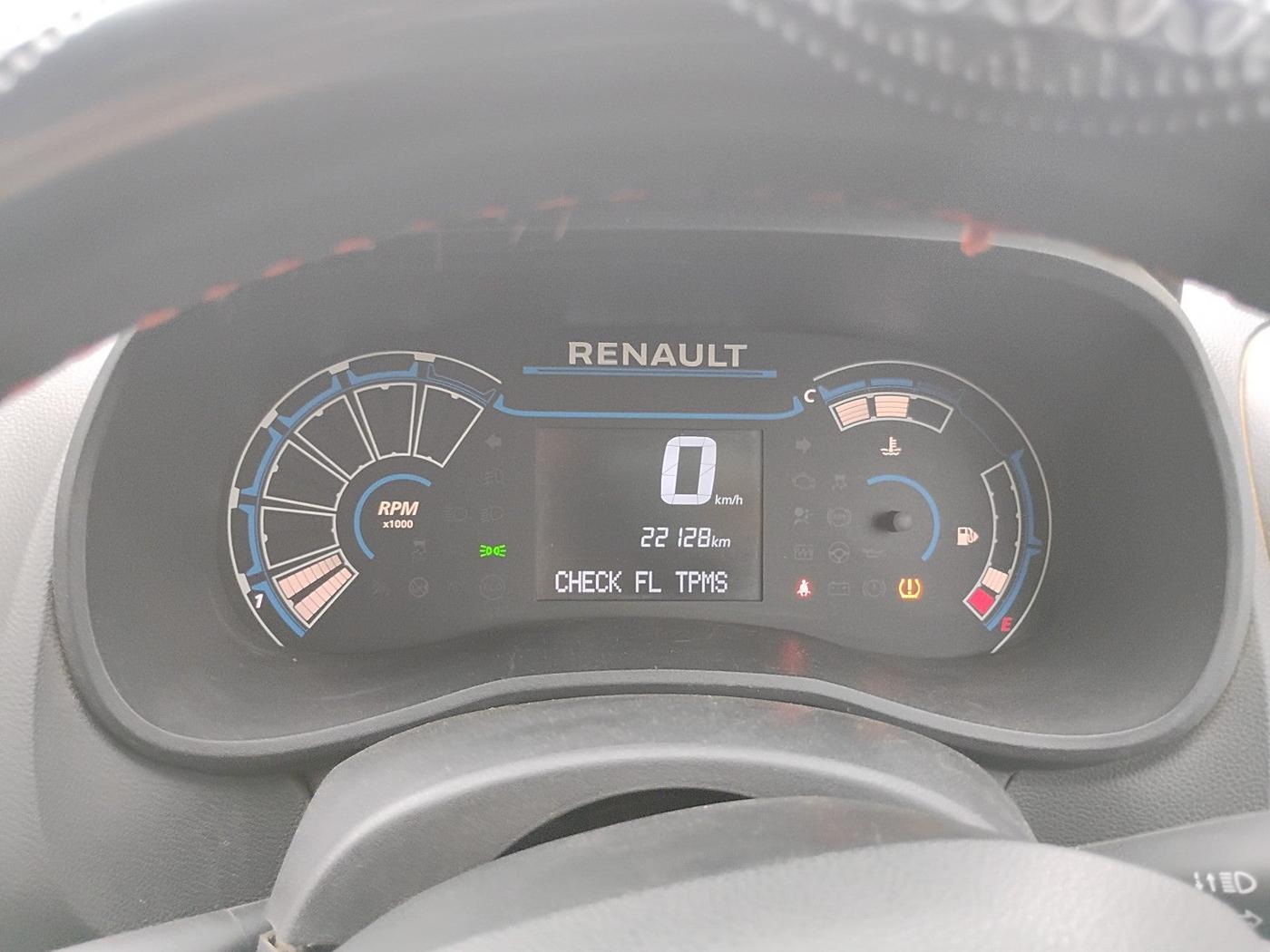 2024 Renault Kwid RXT 1.0, Petrol, Manual, 22,128 km, interior