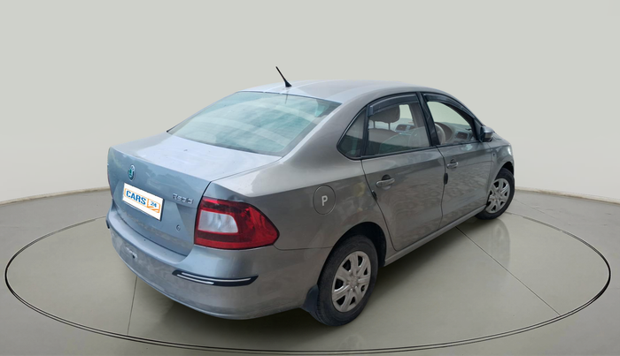 2011 Skoda Rapid 1.6 MPI ACTIVE, Petrol, Manual, 70,760 km, exterior