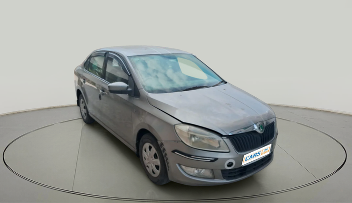 2011 Skoda Rapid 1.6 MPI ACTIVE, Petrol, Manual, 70,760 km, exterior