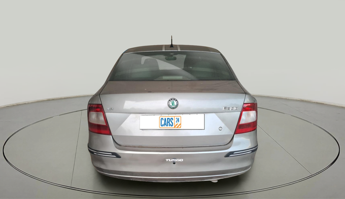 2011 Skoda Rapid 1.6 MPI ACTIVE, Petrol, Manual, 70,760 km, exterior
