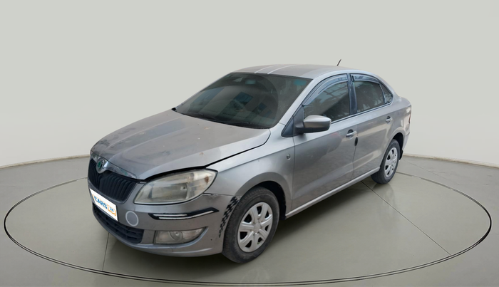 2011 Skoda Rapid 1.6 MPI ACTIVE, Petrol, Manual, 70,760 km, exterior