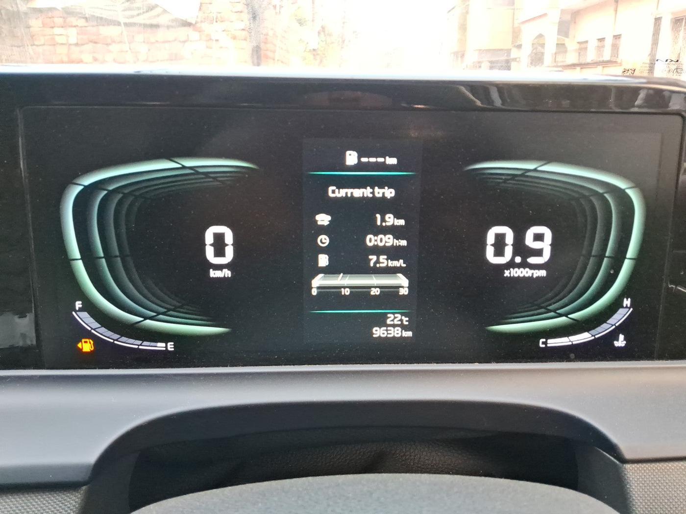 2024 KIA SELTOS  HTK 1.5 PETROL MT, Petrol, Manual, 9,638 km, interior