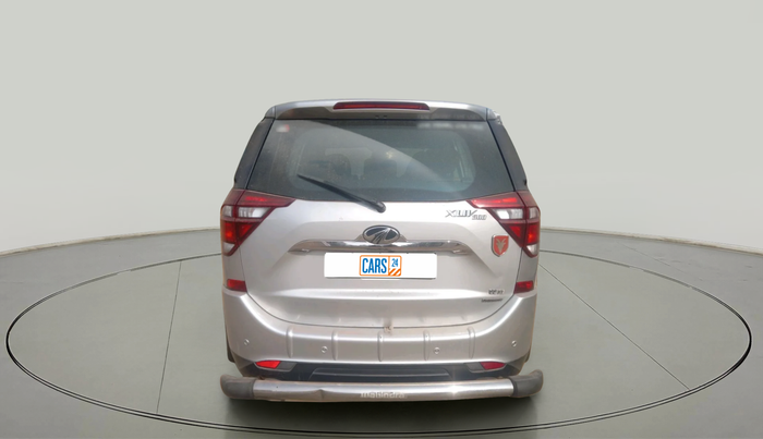 2019 Mahindra XUV500 W11 AT, Diesel, Automatic, 1,07,557 km, exterior