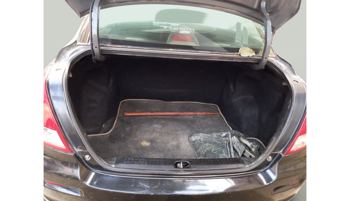 2011 Maruti Swift Dzire VDI, Diesel, Manual, 75,668 km, exterior