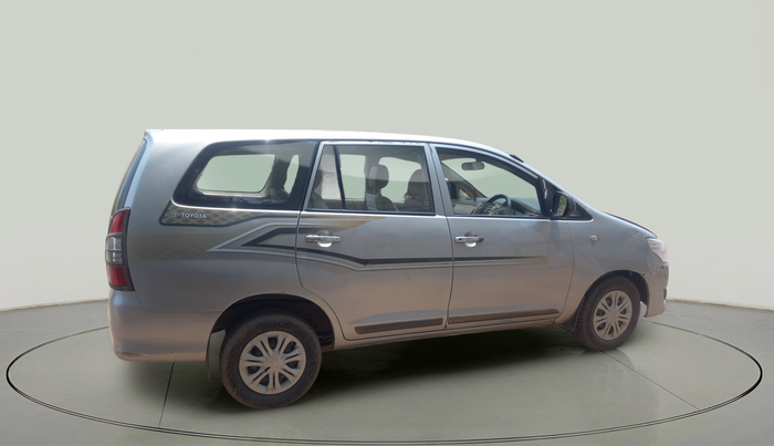 2015 Toyota Innova 2.5 G 7 STR, Diesel, Manual, 2,19,000 km, exterior