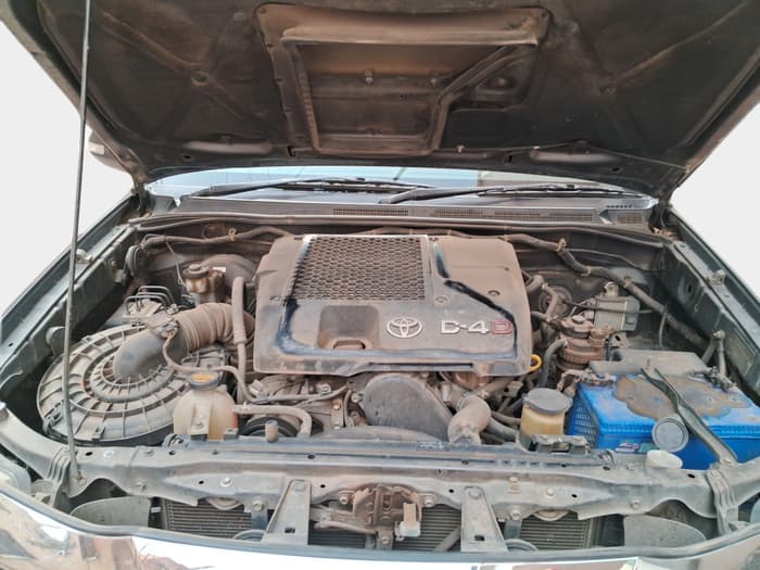 2015 Toyota Fortuner 3.0 4X2 AT, Diesel, Automatic, 2,25,814 km, exterior