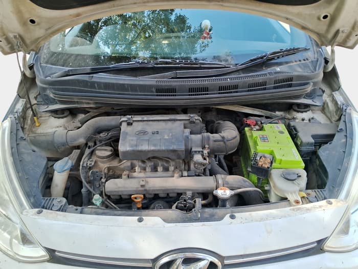 2016 Hyundai Grand i10 SPORTZ 1.1 CRDI, Diesel, Manual, 78,360 km, exterior