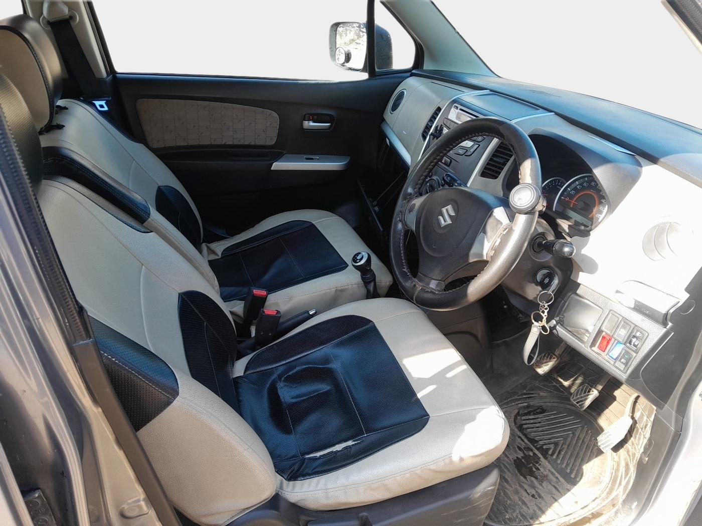 2016 Maruti Wagon R 1.0 VXI, Petrol, Manual, 48,098 km, interior