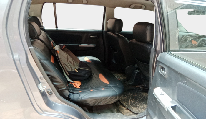 2012 Maruti Wagon R 1.0 VXI, Petrol, Manual, 10,70,545 km, interior